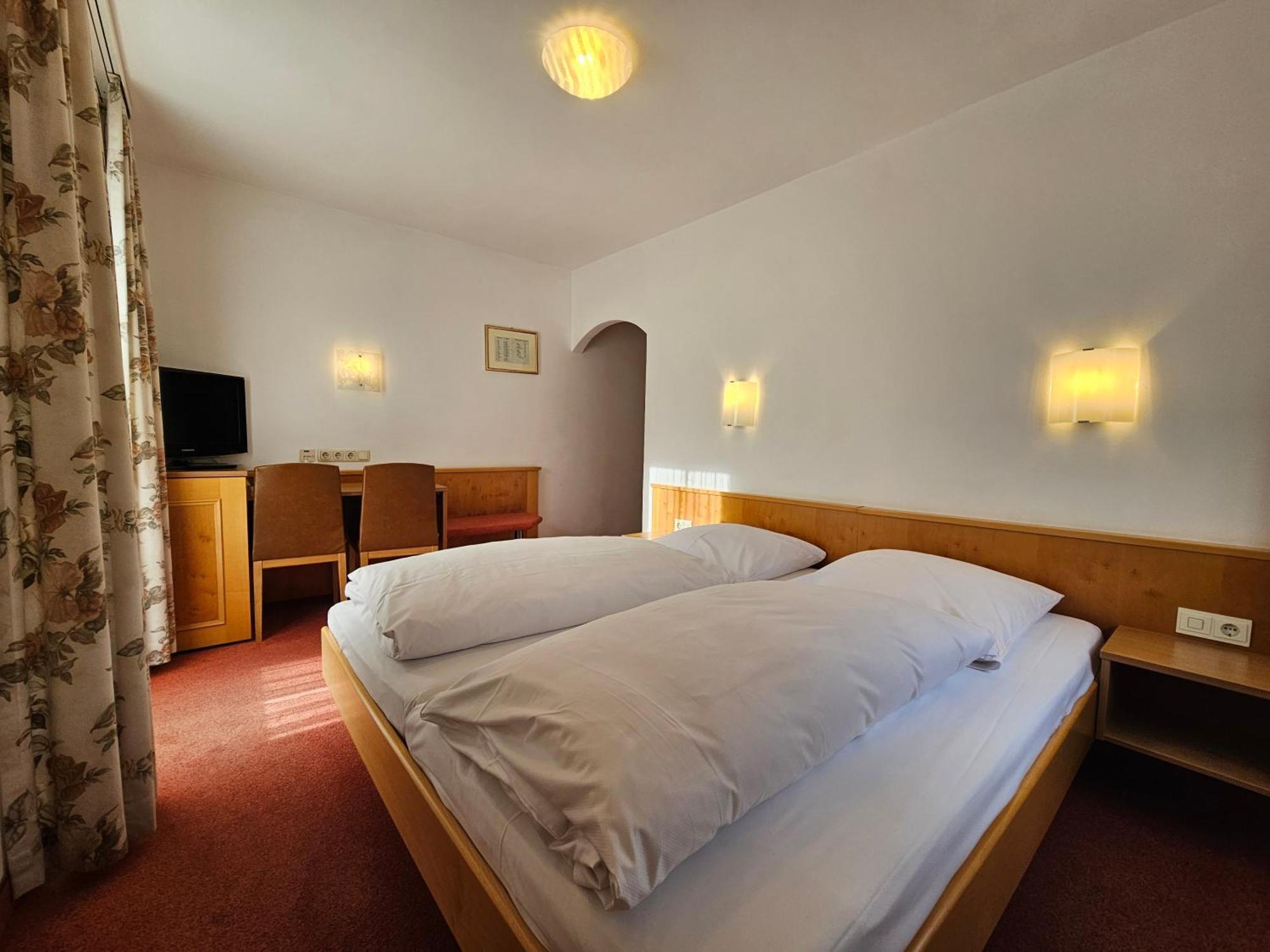 Arrivel Am Bergson - Bisher Hotel Neuner Münih Dış mekan fotoğraf