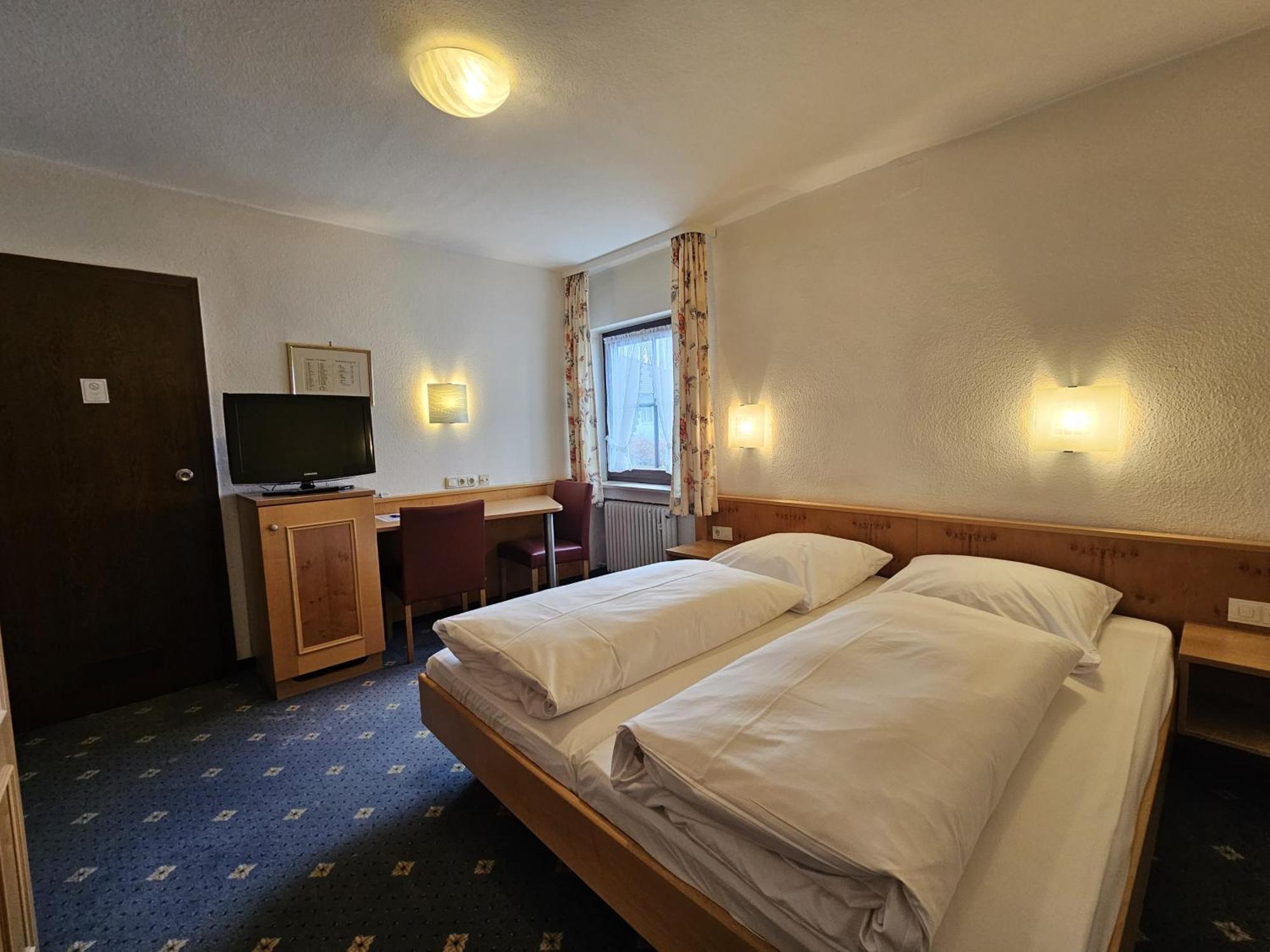 Arrivel Am Bergson - Bisher Hotel Neuner Münih Dış mekan fotoğraf