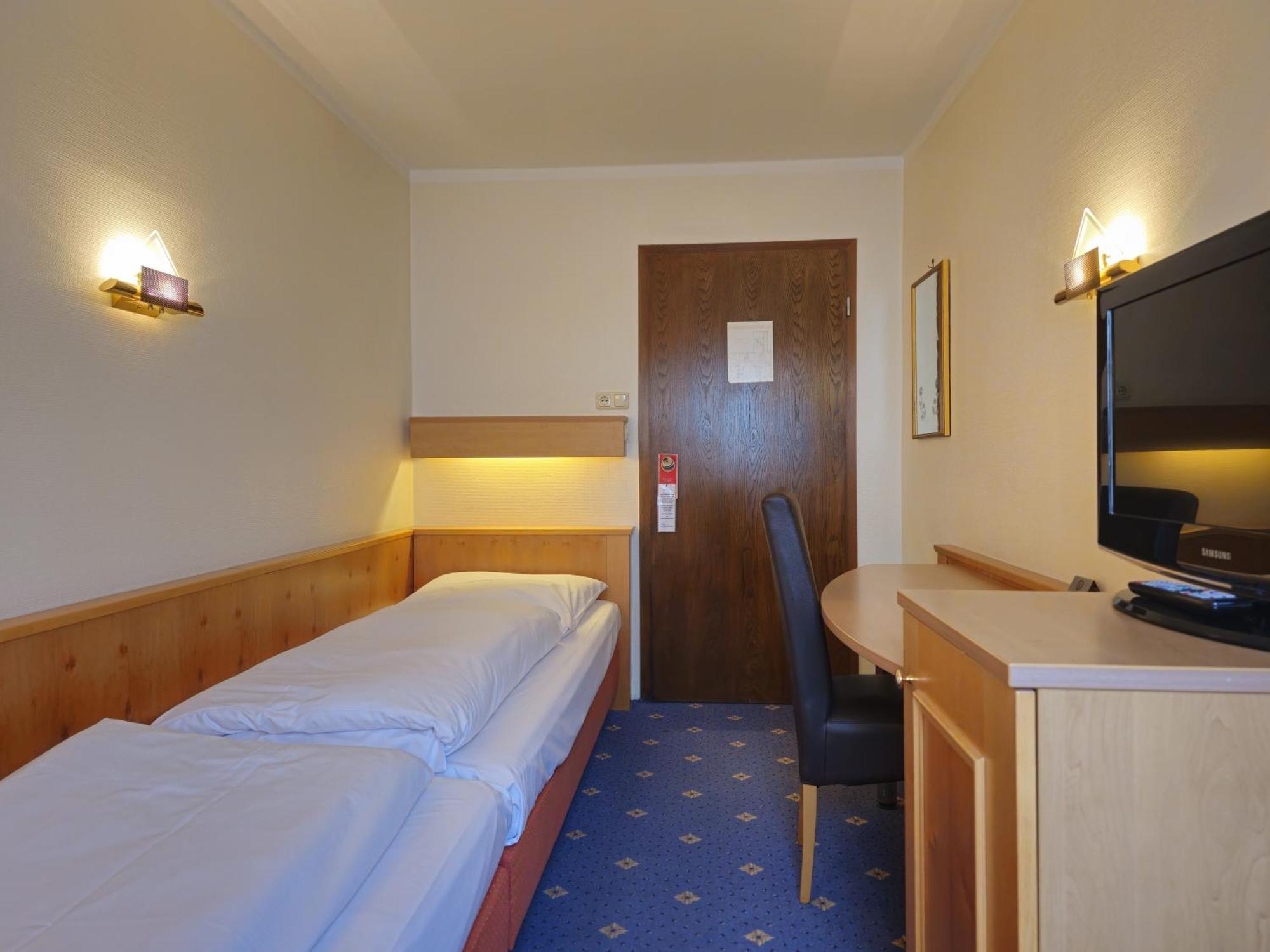 Arrivel Am Bergson - Bisher Hotel Neuner Münih Dış mekan fotoğraf