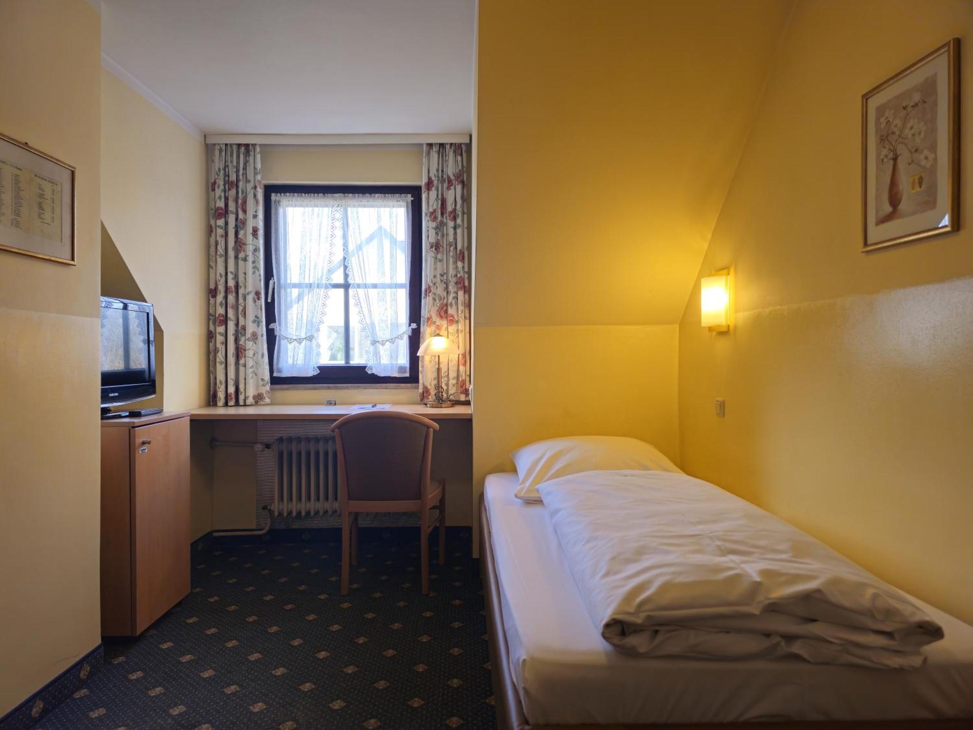 Arrivel Am Bergson - Bisher Hotel Neuner Münih Dış mekan fotoğraf
