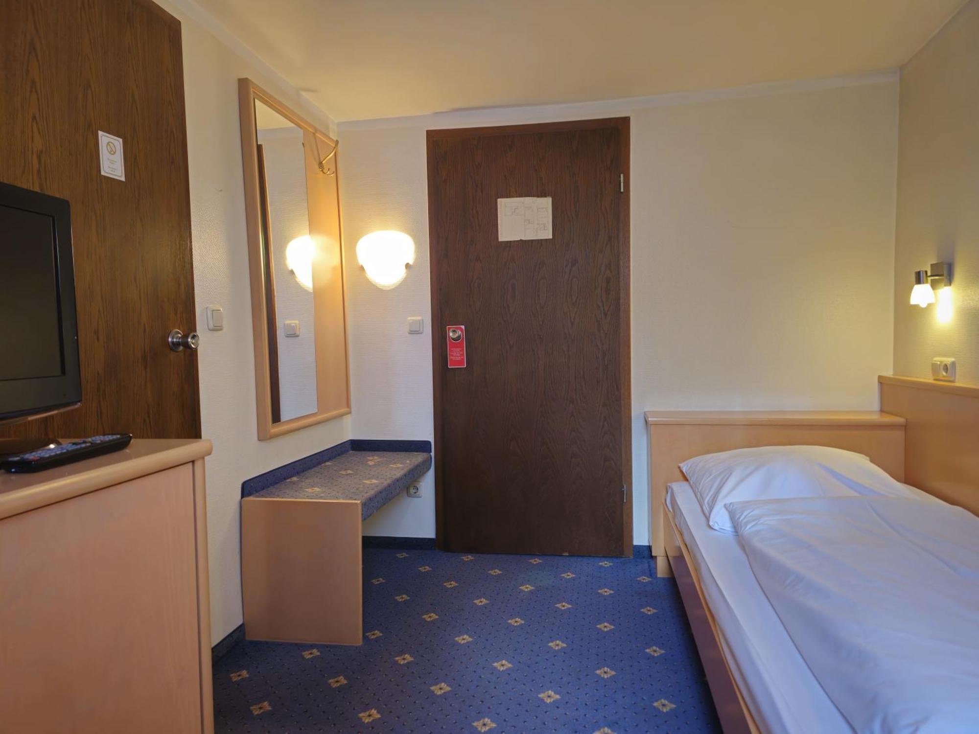 Arrivel Am Bergson - Bisher Hotel Neuner Münih Dış mekan fotoğraf