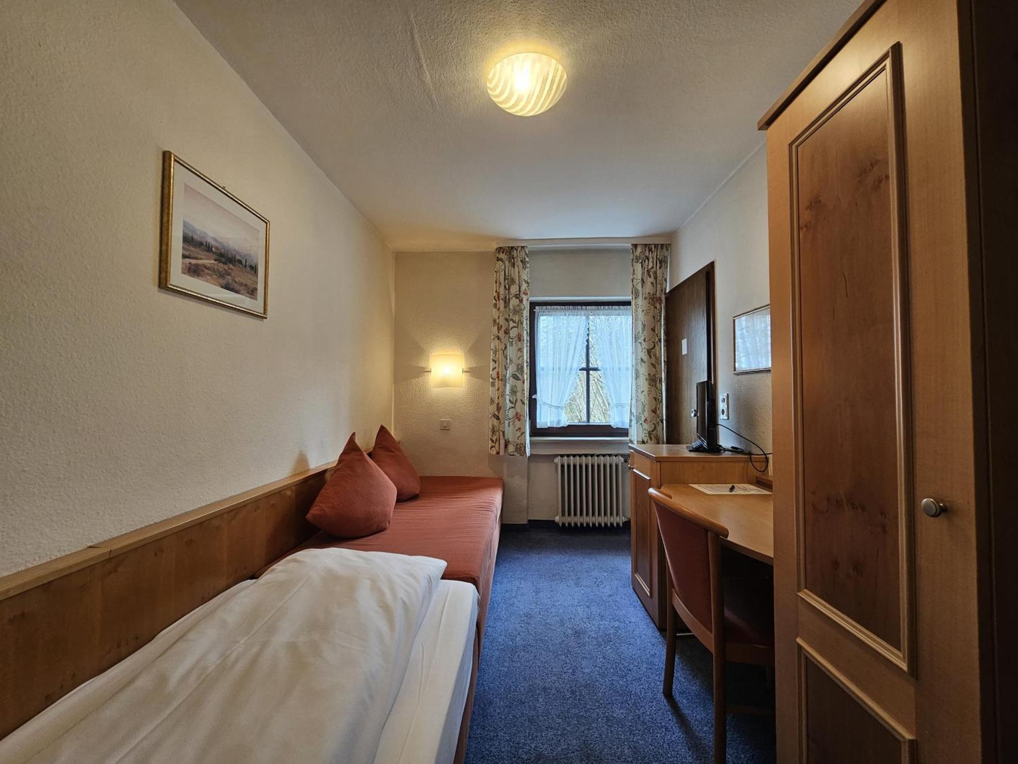 Arrivel Am Bergson - Bisher Hotel Neuner Münih Dış mekan fotoğraf