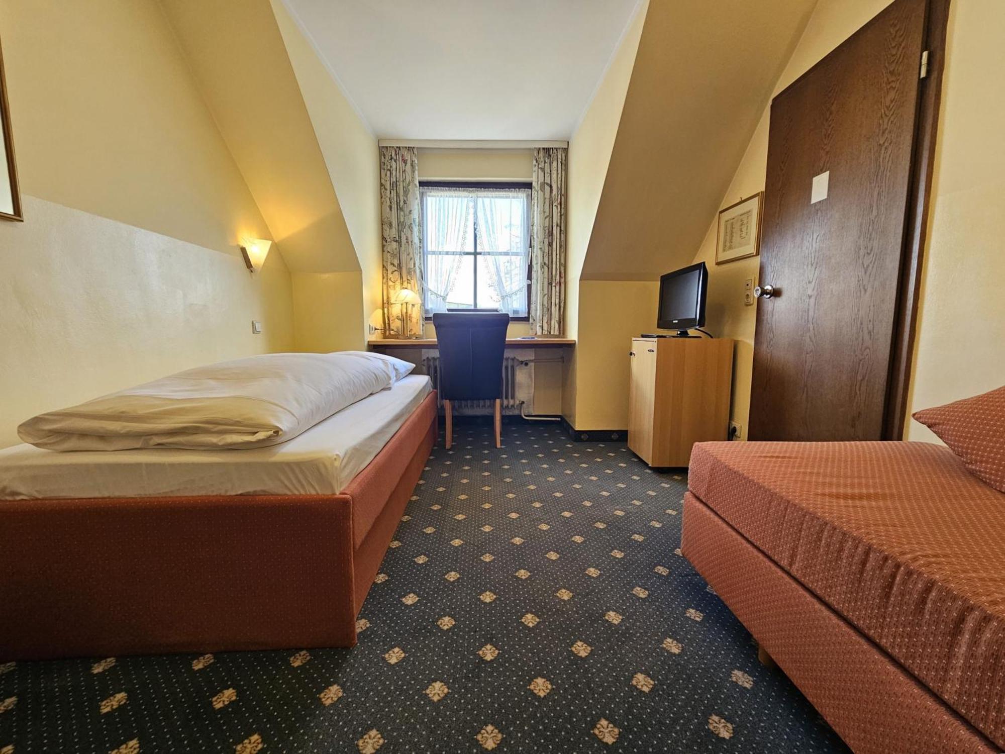 Arrivel Am Bergson - Bisher Hotel Neuner Münih Dış mekan fotoğraf