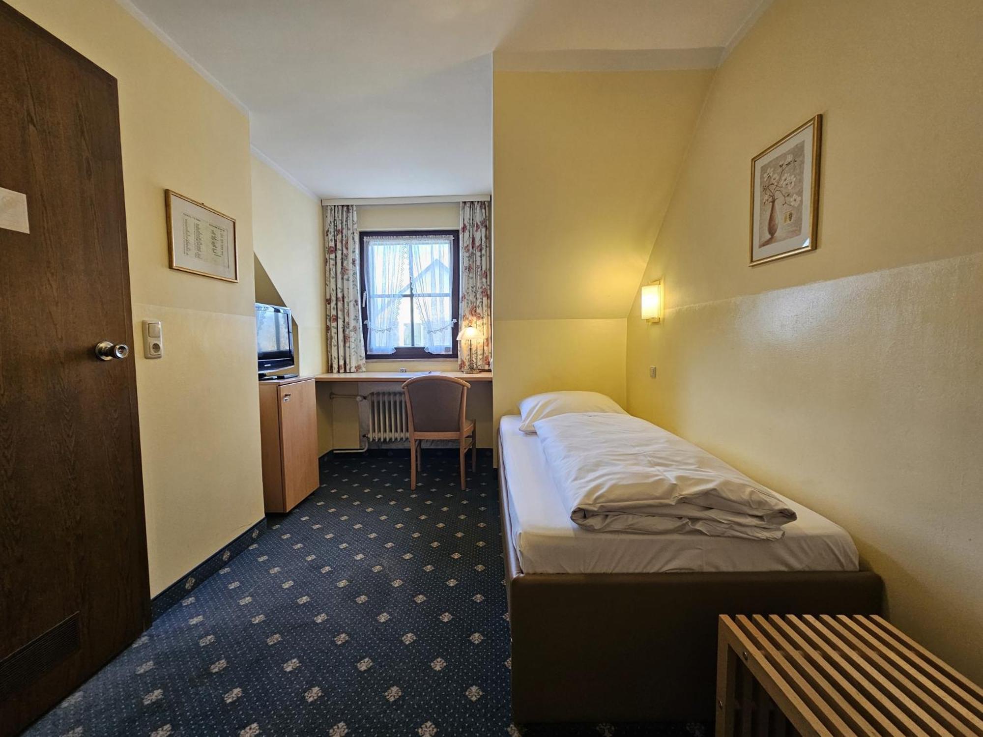 Arrivel Am Bergson - Bisher Hotel Neuner Münih Dış mekan fotoğraf